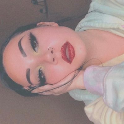 Profile Picture of Sadie Kay Peltier (@__Sades) on Twitter