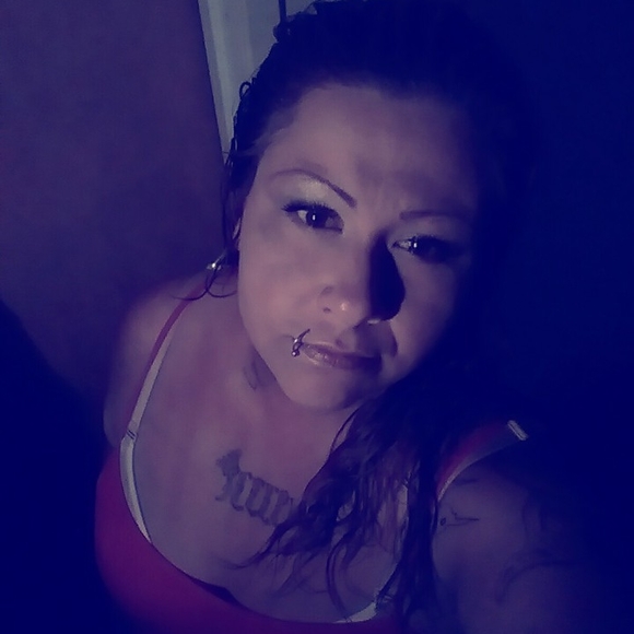 Profile Picture of Nicole Urquides (@nikkimoebitch) on Poshmark