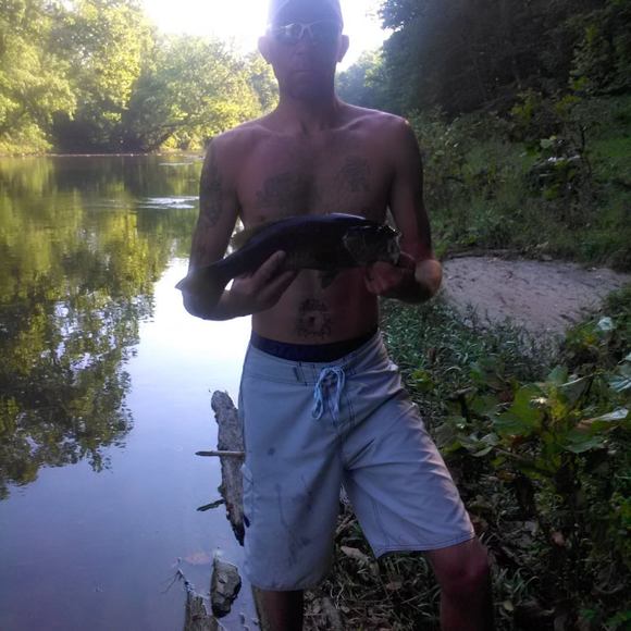 Profile Picture of Josh Clowser (@joshclowser) on Poshmark