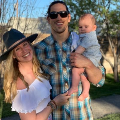 Profile Picture of Leah Barto (@LeahBia13) on Twitter