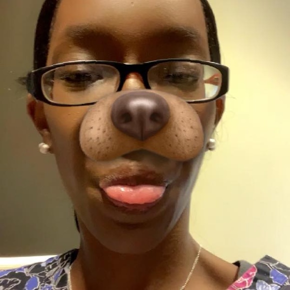 Profile Picture of Renee Carree (@reneesc27) on Poshmark