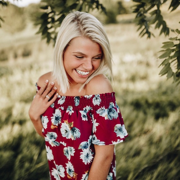 Profile Picture of Kayla Pritzlaff (@kaylapritzlaf) on Poshmark