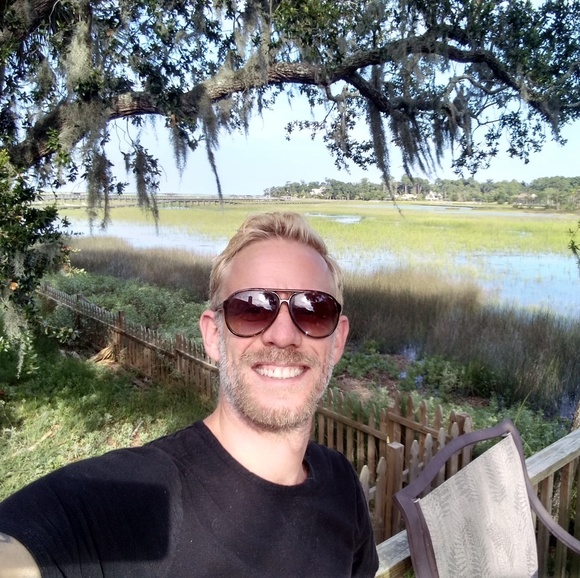 Profile Picture of Christopher Mcbride (@rett7388) on Poshmark