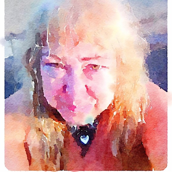 Profile Picture of Whitney Wilde (@wildegurl) on Poshmark