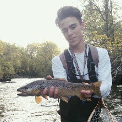 Profile Picture of Logan Escue (@logan_escue) on Twitter