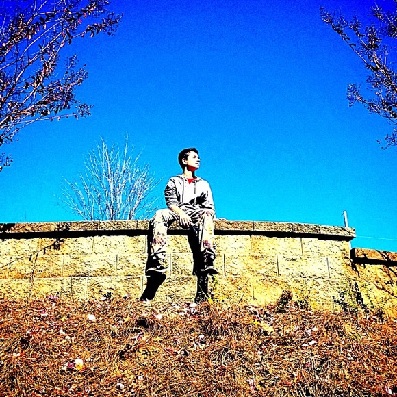 Profile Picture of Kyle Childress (@kylechildress) on Poshmark