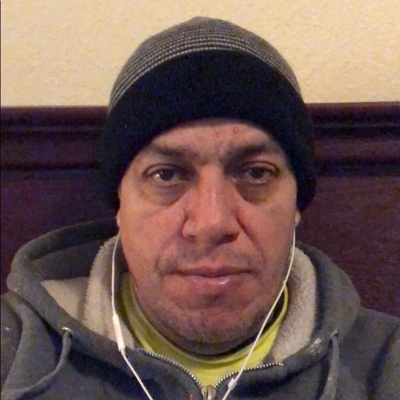 Mario Salgado - Poshmark Profile Picture of Mario Salgado (@mayohdez) on Poshmark