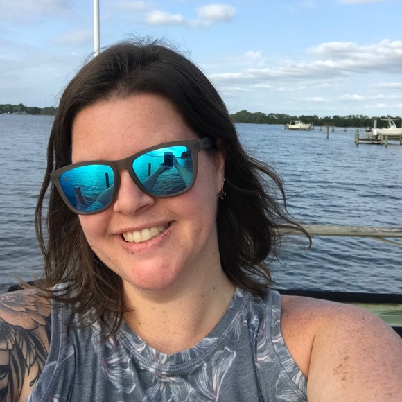 Profile Picture of Sarah Trawick (@saraht617) on Poshmark