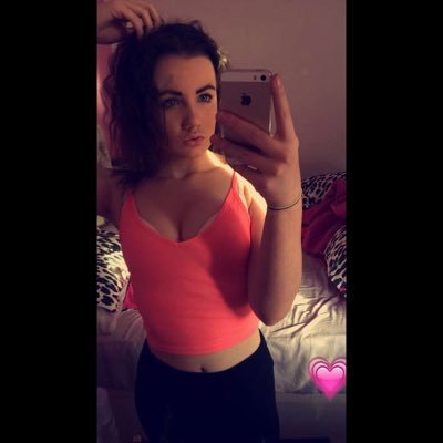 Profile Picture of Grace-Rose Buckley (@Gracebuckleyxx) on Twitter