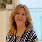 Profile Picture of Linda Jablon/HomeMakeovers (@lindajablon) on Instagram