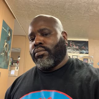 Profile Picture of Leon roberson jr (@lrj3001) on Instagram