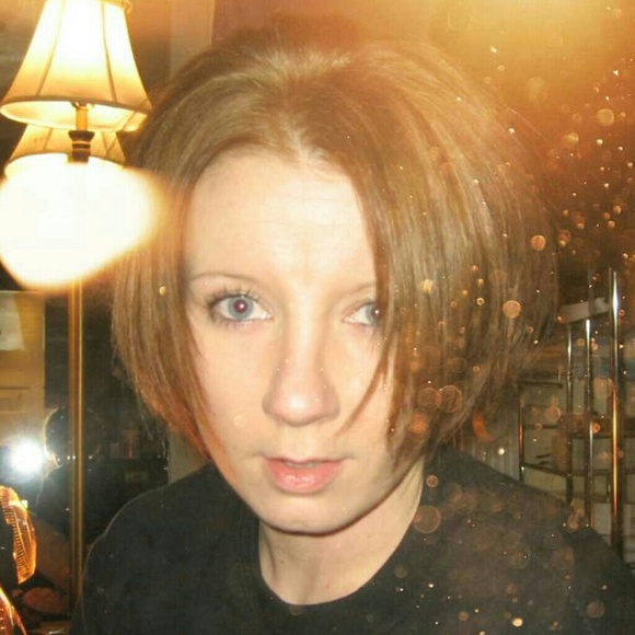 Profile Picture of Brandi Freilinger (@mmmhmm777) on Poshmark