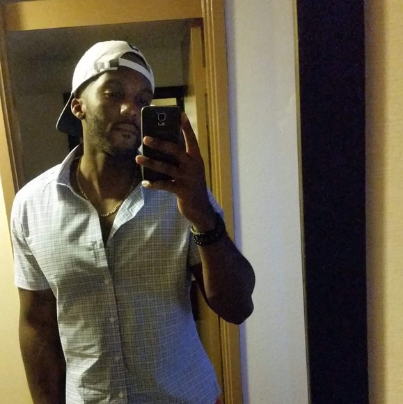 Yancy Clark - Poshmark Profile Picture of Yancy Clark (@hemirt2018) on Poshmark