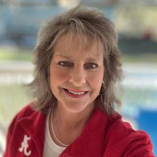 Profile Picture of Joanne Leger Brown (@jobrow) on Instagram