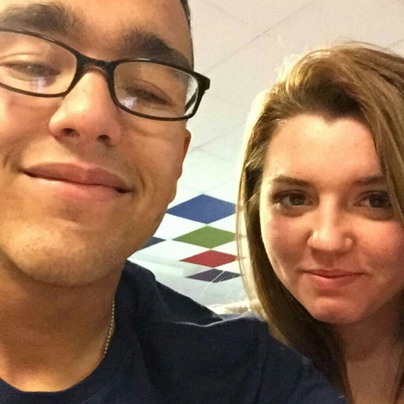 Profile Picture of Cheyenne Roach (@cheyenne_m97) on Poshmark