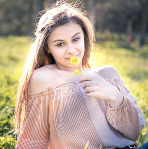 Profile Picture of Josey Kiefer (@joseykiefer24) on Poshmark