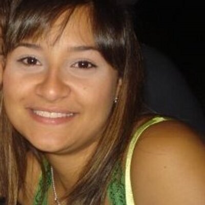 Profile Picture of Stephanie Echevarria (@fanie_4) on Twitter