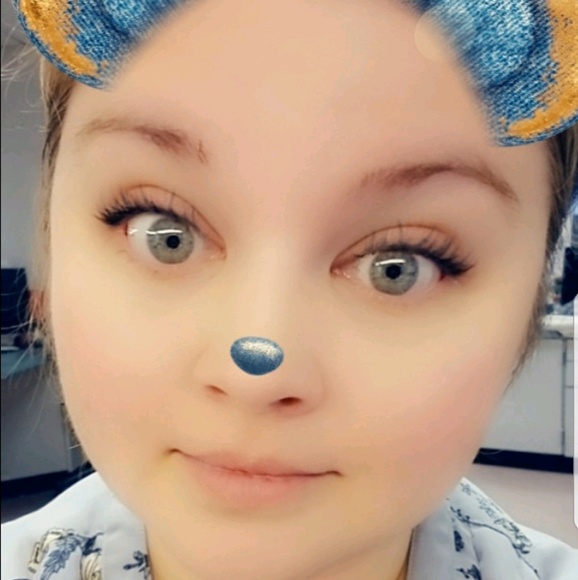 Profile Picture of Amanda Lafferty (@lillaff32) on Poshmark