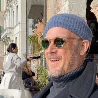Profile Picture of Jonathan Straus (@haus_of_straus) on Instagram