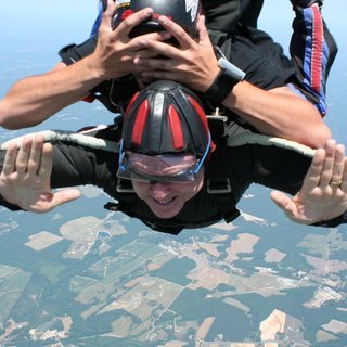 Profile Picture of David Falvey (@icvalue) on Twitter