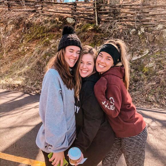 Profile Picture of Sammie Hosse (@hossesr) on Poshmark