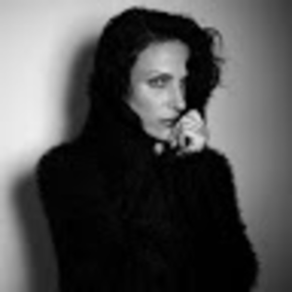 Lee Triffon - Poshmark Profile Picture of Lee Triffon (@leetriffon) on Poshmark