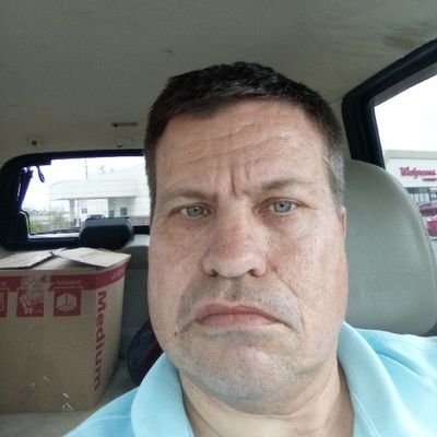 Profile Picture of Steve Michaelson (@smichaelson999) on Twitter