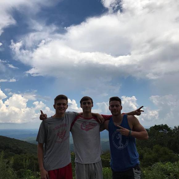 Profile Picture of Hampton Rhoton (@hampy) on Poshmark