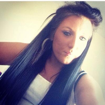 Profile Picture of Charlotte Obrien (@lotty140) on Twitter