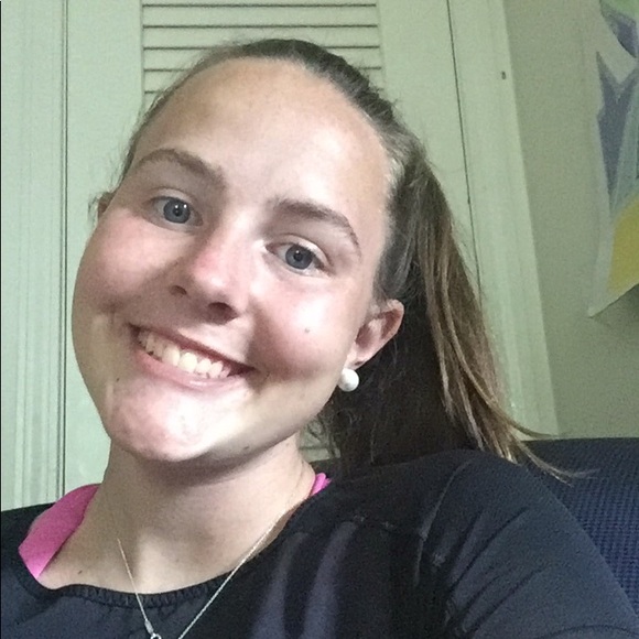 Profile Picture of Mary clare Donnelly (@mcdonnelly1) on Poshmark