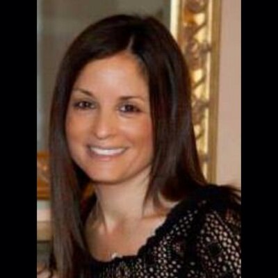 Profile Picture of Barbara Davidson (@BarbaraDave725) on Twitter