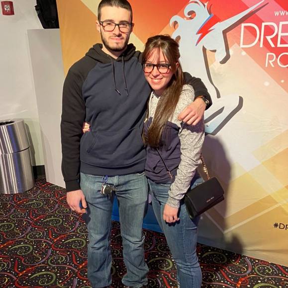 Profile Picture of Samantha Curreri (@sammygirl016) on Poshmark