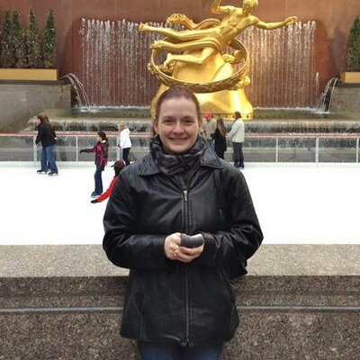 Profile Picture of Cassandra McCartney (@CassandraMct) on Twitter