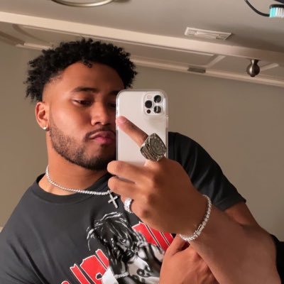 Profile Picture of Chris Sakamoto (@@C_RAWWswerve) on Twitter