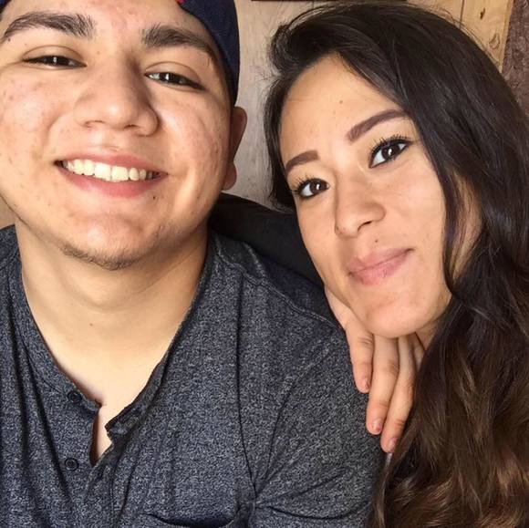 Profile Picture of Samantha Gutierrez (@saam_) on Poshmark