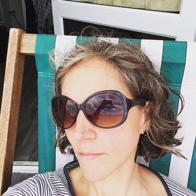Profile Picture of Hilary Foster (@hilaryrfoster) on Twitter