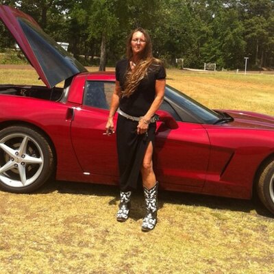 Profile Picture of Lisa Shields (@lisashields180) on Twitter