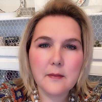 Profile Picture of Edele Smith (@myjamstyling) on Twitter