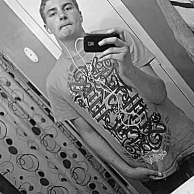 Profile Picture of Zach Klein (@klein_eli) on Twitter