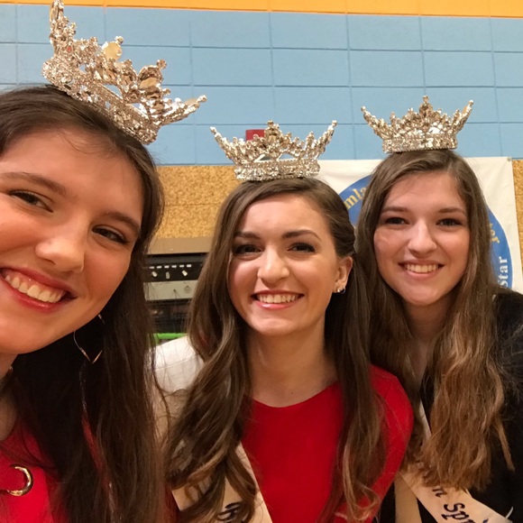 Alexa Kesterke - Poshmark Profile Picture of Alexa Kesterke (@alexakesterke) on Poshmark