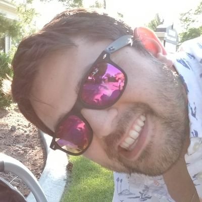 Profile Picture of Michael Navarrete (@michaeljnav) on Twitter