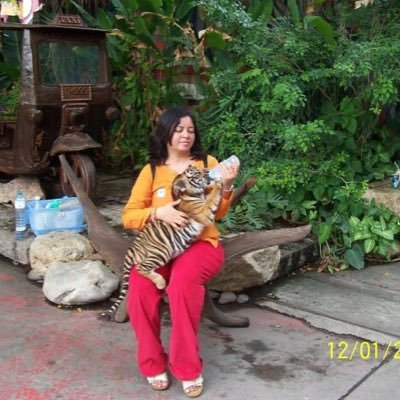 Profile Picture of Megha Desai (@meghadesai_2000) on Twitter