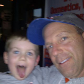 Profile Picture of Loren Audet (@lorenaudet) on Facebook