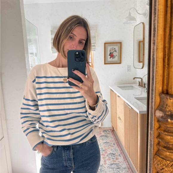 Profile Picture of Jessica Kirby (@proseccoplaid) on Poshmark