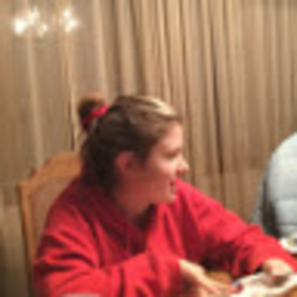 Profile Picture of Frances Hughes (@misspants01) on Poshmark