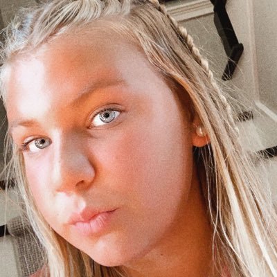 Profile Picture of Leah Carrier (@leahcarrier7) on Twitter