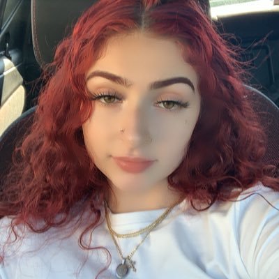 Profile Picture of Bictoria (@vrivera06) on Twitter