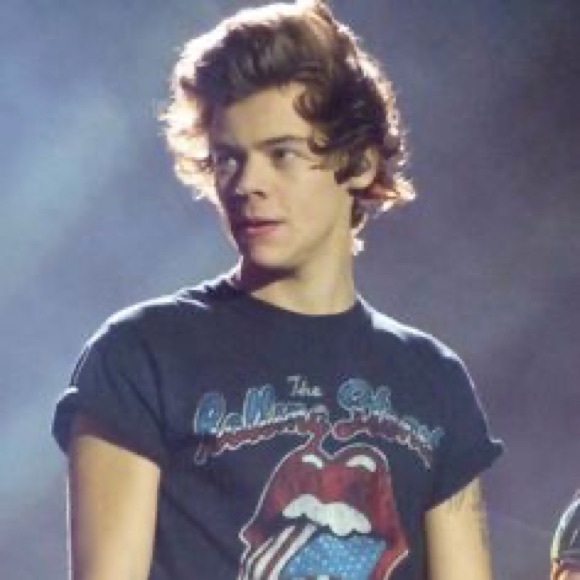 Profile Picture of Aimee Coppolo (@aimeecoppolo4) on Poshmark