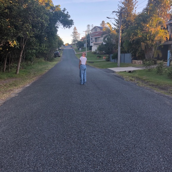 Profile Picture of Bryony Luppi (@bryony_0) on Poshmark