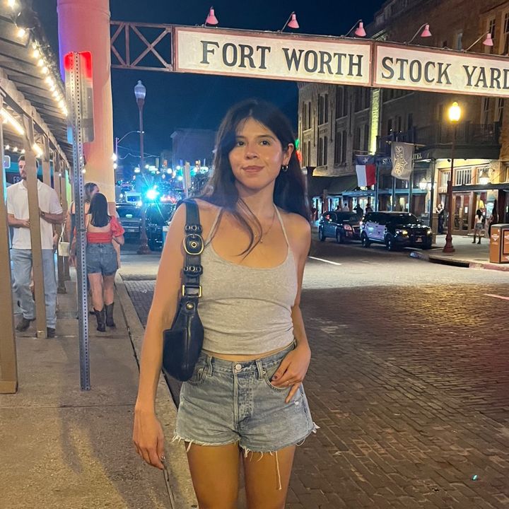 Profile Picture of Alicia (@aliciaaranda21) on Tiktok